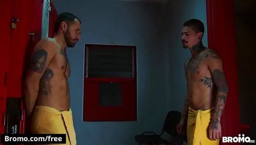 Bearded Hunk Sucks Thick Cock in Steamy Locker Room Showers – GayPornHub 18+