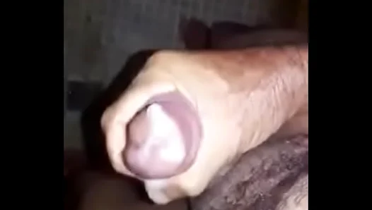 Squeezing Heat: Mature Hands Bring Himself to Boiling Point – HotGaySessions 18+