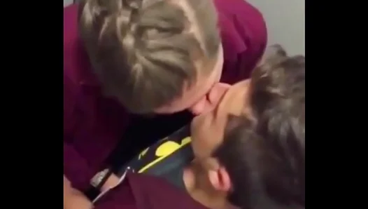 Hot Steam Room Hookup: Raw Gay Anal Lust Caught on Tape – 18+