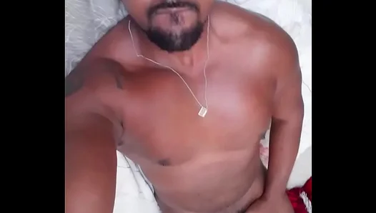 Morning Glory Blowjob: Hot Amateur Cums Hard Live – AmatuerGayFun 18+
