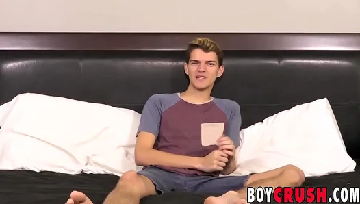 Max Rose Turns On Camera — Steamy Solo Jerk Off During Interview – GayPornScene