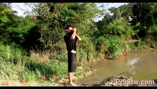 Chugs His Steaming Golden Shower Blasts a Massive Load – TwistFetish 18+