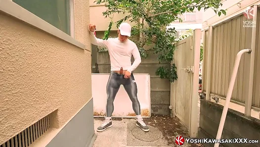 Yoshi Kawasakis Steaming Outdoor Solo – Hard Muscle Jerk Off Show – GayXXX