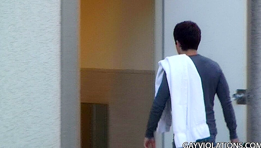 Hung Twink Spotted Watching—Flaunts Hot Body Takes It Deep – GayXXX
