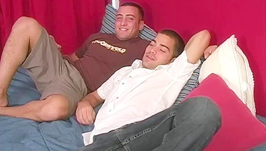 Rex Keegan Gets Hard Fast—Steamy Group Jackoff Session – GayPornChat 18+