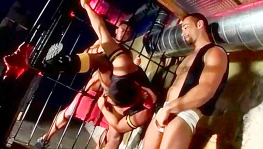 Muscle Gods Collide: Raw, Unprotected Sex Between Beasts – Bareback Action
