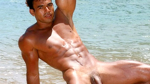 Muscular Latino Stalls Under Sun, Jacking Hard — Massive Rod Fully Exposed – CockyBoys