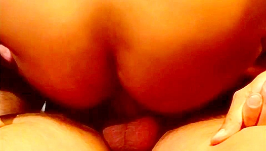 Sweat Sinew: Two Jocks Ignite Steamy Locker Room Lust – BonusHunks