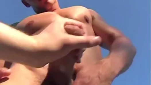 Hard-on Exposed: Wild Outdoor Blowjob Heat – XclusiveTube 18+
