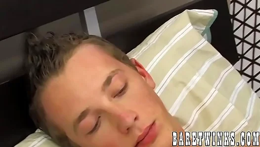 Hung Teens Share Wet Blowjobs Then Go Raw — Full Scene – 18+