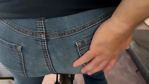 Spanked Hard: Curvy Crossdresser Begs for More in Skin-Tight Jeans – NaughtyFun