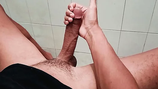 Solo Workout: Jacking Off Hard for a Thick, Creamy Load – Steamy Gay Scenes 18+