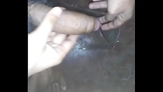 Desi Hunk Jerks His Thick 8 Rod – Hot Solo Action from Steamy Indian Muscle GayPorn