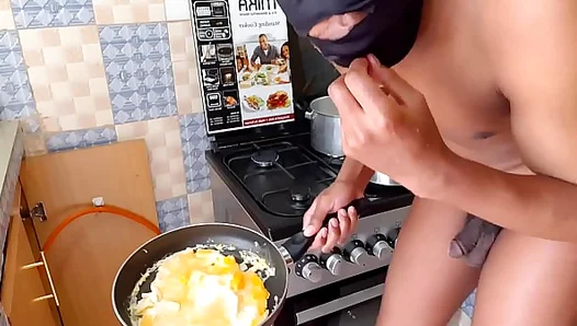 Morning Heat: Nigerian studs enjoy steamy breakfast fun in bed – XXX