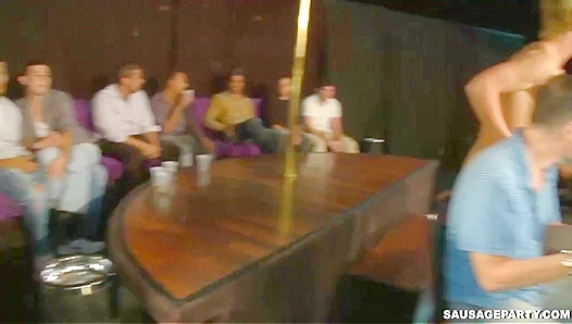 Starving for Thick Cock? Jock Studs Feast on Strippers Juicy Dick – XXX