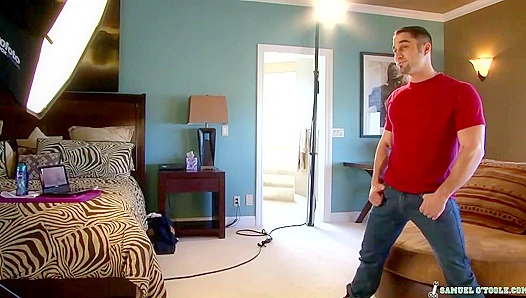 Samuel OTool Goes Full Nude in Steamy Solo Session – Hot BTS Action