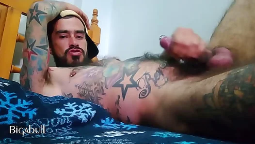 Hard Juicy: Massive Cock Delivers Nonstop Pleasure – HotGayClips 18+