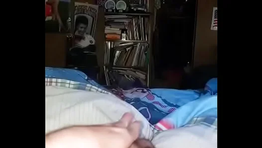 Teen Goes Wild Solo — Massive Cream Pie Finish DirectAccess Clip 18+