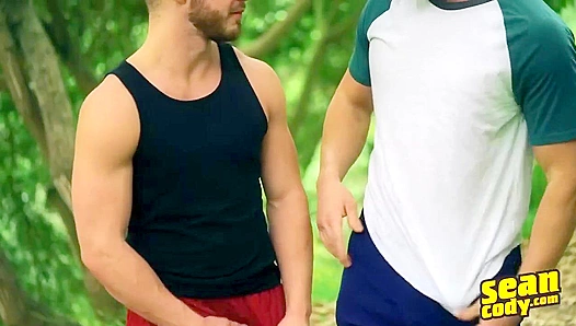 Sean Cox Goes Raw: Wild Passion Ignites in Steamy Anal Ride – GayXXX 18+