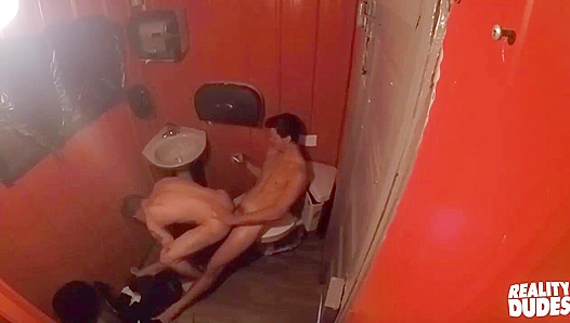 Carter Michaels Commands Pleasure: Bartender Rides Gavin Taylor Hard – RealityDudes