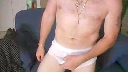 Raphael Jacks Takes Control: Horny Mature Muscle Daddy Goes Wild – HotMenOver30