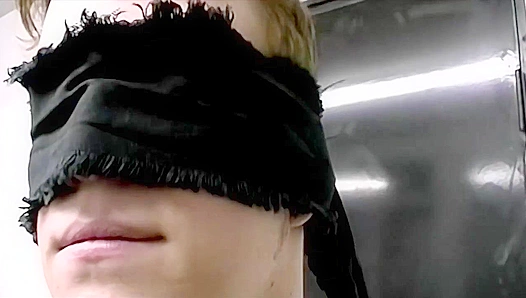 Blindfolded Begging: Hot Handjob Fantasies Unleashed – FetishBonanza 18+
