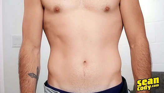 Massive Gym Beast Takes Thick Cock Deep While Fisting His Own Shaft – SeanCody