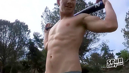 Tattooed Muscle Guy JERKS OFF His Thick Hard-on Solo – SeanCody EXCLUSIVE