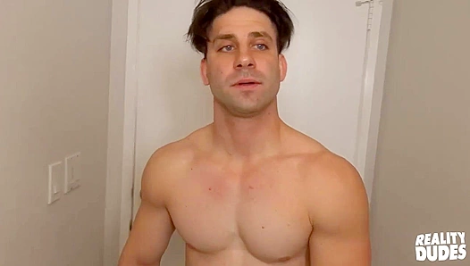 Rick Fantana Paul Wagner Go Wild in Steamy Bathroom Sex – Gay Porn 18+