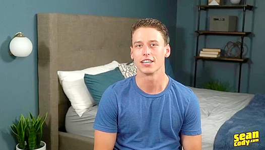 Karter Roars as He Juggles His Massive Muscled Dick – SeanCody