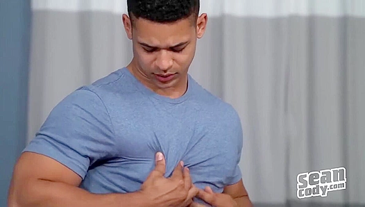 Israels Thick Veiny Rod Pumps Raw Power — Biracial Stud Gets Off – GayPorno