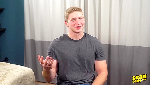 Blond Cutie Geoff JERKS OFF Hot Heavy Just For YOU – SeanCodyX 18+