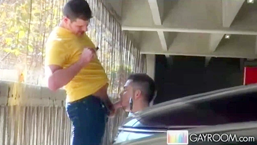 Starving for Dick: Hungry Twink Feasts on Meat in Shadowy Alley – GayXXX