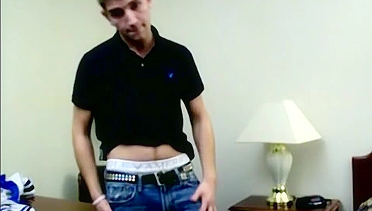 Justins Hot Amateur Premiere – Tight Physique, Erect Cock Exposed! – GayXXXHub 18+