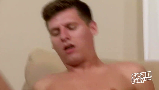 Slender Baller Emmett Gets Pounded Hard – Deep Penetration Fever – 18+
