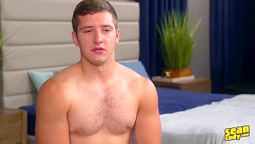 Hayes Takes Marco Deep in Steamy Bareback Session – SeanCody.com