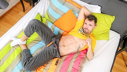Danirello Devours Massive Toy in His Hungry Hole – Jawked